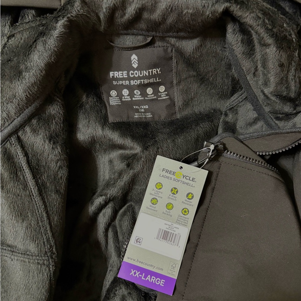 Free Country Women's FreeCycle Super Softshell® Jacket XXL (18) - Black